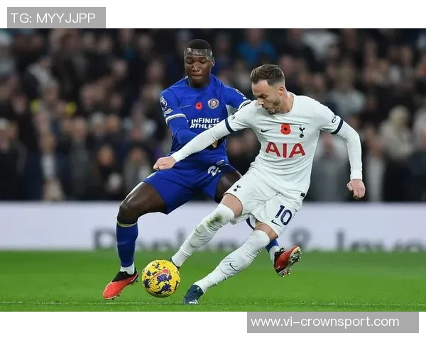 慈善拳击赛精彩上演切尔西传奇乔迪莫里斯战胜热刺名宿本特利