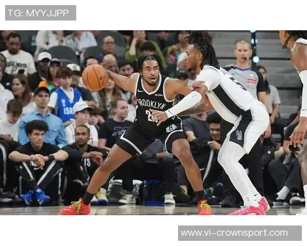 篮网主帅强调托马斯得分能力出众但需提升防守和组织能力