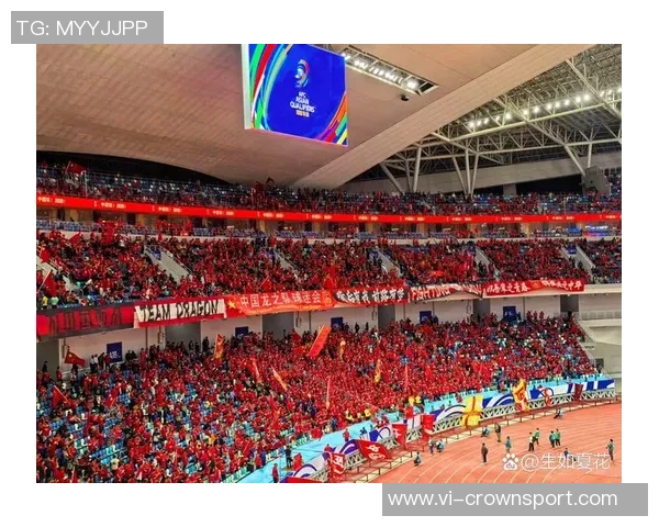 北京至苏州球迷专列启航7000名球迷齐聚足协杯决赛盛况