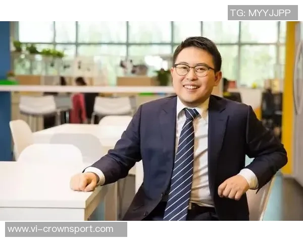 张文杰谈广州训练理念外教主导让归国球员更快适应 张文杰谈广州训练理念外教主导让归国球员更快适应