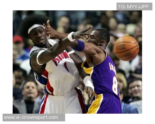 布劳恩遗憾未能挑战老队友小乔丹隔扣机会引发热议 布劳恩遗憾未能挑战老队友小乔丹隔扣机会引发热议